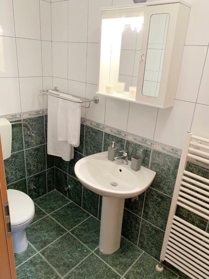 特雷比涅Apartman Kovac公寓 外观 照片